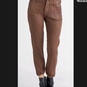NWT | DEX Sofia‎ High Rise Coated Jogger Brown Pockets Size 28